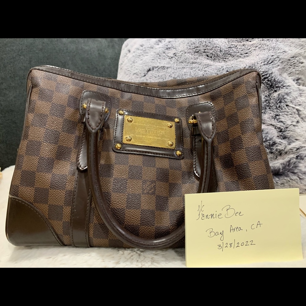 Authentic LV Berkeley damier ebene bag. In good condition.